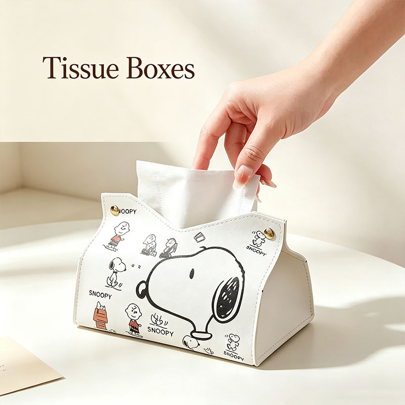 Home Bathroom Supplies - スヌーピーのティッシュボックス。防水仕様で、持ち運びにも便利。折りたたみ式で、車内やバスルーム、キッチンの装飾としても使える。