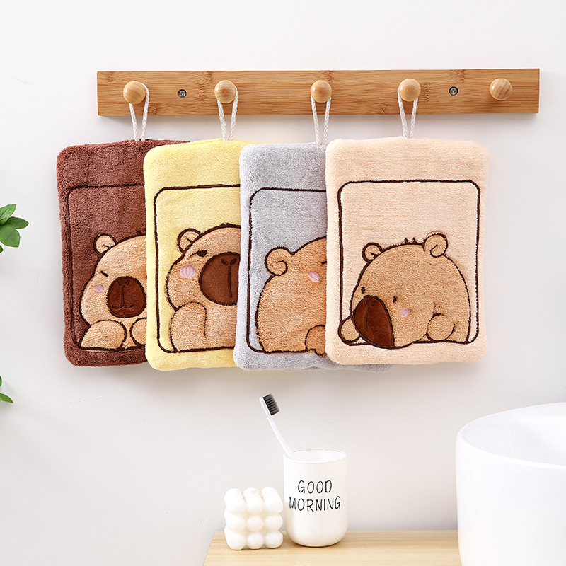 かわいいカピバラの柄がプリントされた、吊り下げ式の速乾性ハン - Home Bathroom Supplies のレビューと価格